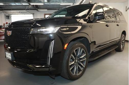 2023 Cadillac Escalade ESV Sport