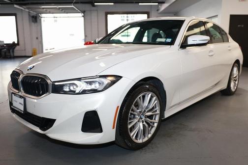 2024 BMW 330 i xDrive