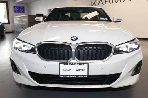 2024 BMW 330 i xDrive