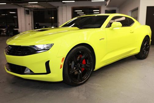 2021 Chevrolet Camaro RWD Coupe LT1