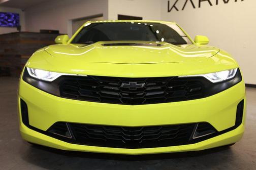 2021 Chevrolet Camaro RWD Coupe LT1