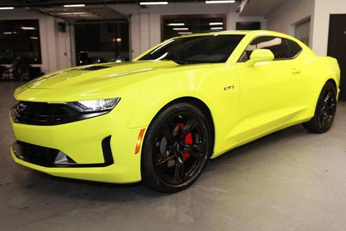 2021 Chevrolet Camaro RWD Coupe LT1