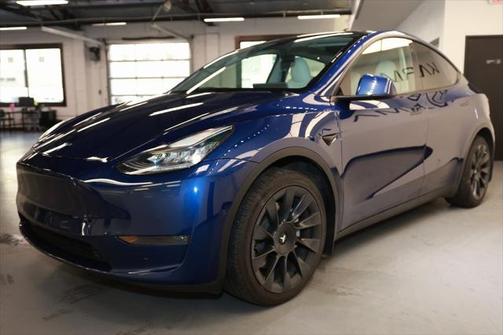 2021 Tesla Model Y Long Range Dual Motor All-Wheel Drive