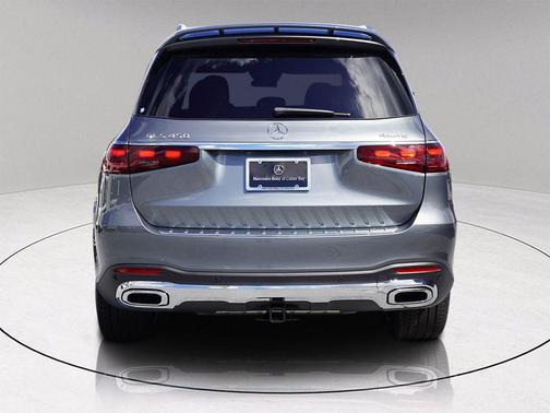 2026 Mercedes-Benz GLS 450