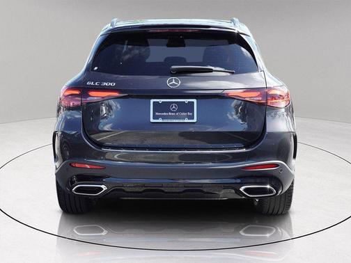 2026 Mercedes-Benz GLC 300 Base