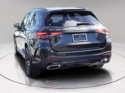 2026 Mercedes-Benz GLC 300 Base
