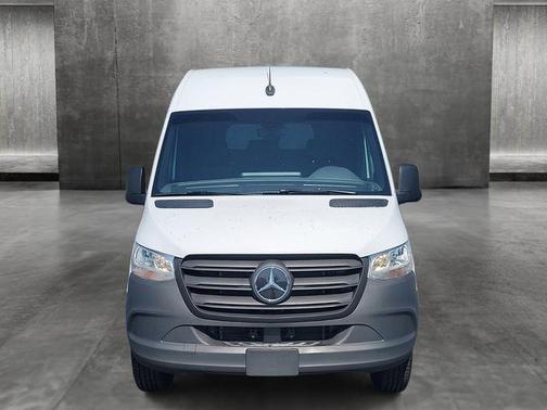 2024 Mercedes-Benz eSprinter 2500 170 WB High Roof Cargo