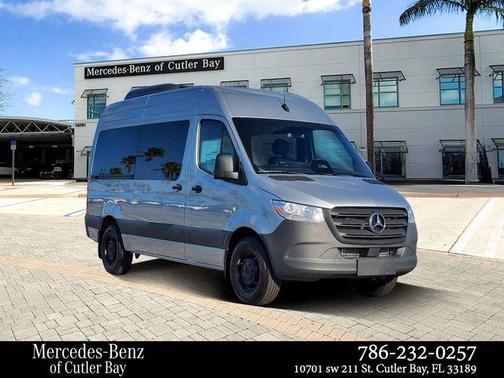 2025 Mercedes-Benz Sprinter 2500 144 WB Standard Roof Passenger