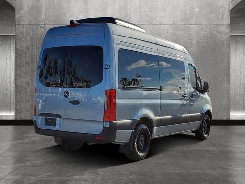 2025 Mercedes-Benz Sprinter 2500 144 WB Standard Roof Passenger