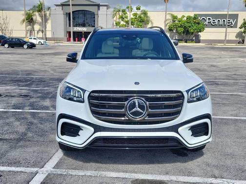 2025 Mercedes-Benz GLS 450 4MATIC