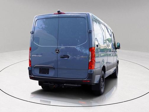 2026 Mercedes-Benz Sprinter 2500 Standard Roof