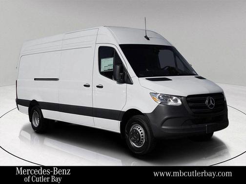 2025 Mercedes-Benz Sprinter 3500XD 170 WB High Roof Cargo