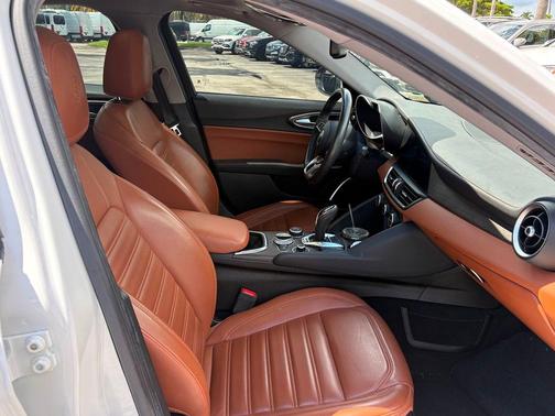 2020 Alfa Romeo Giulia Ti