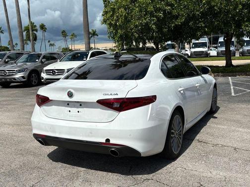 2020 Alfa Romeo Giulia Ti