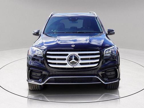 2026 Mercedes-Benz GLS 450 