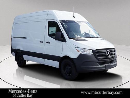 2025 Mercedes-Benz Sprinter 2500 Standard Roof