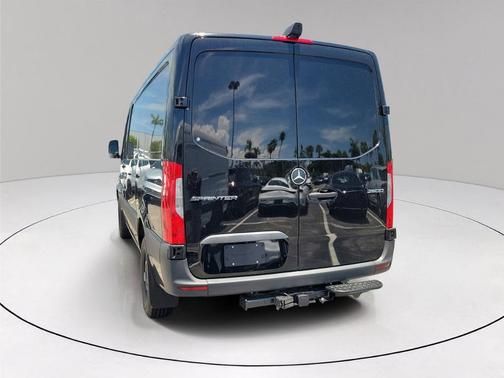 Jet Black 2026 Mercedes-Benz Sprinter 2500 Standard Roof