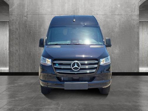 2025 Mercedes-Benz Sprinter 2500 High Roof