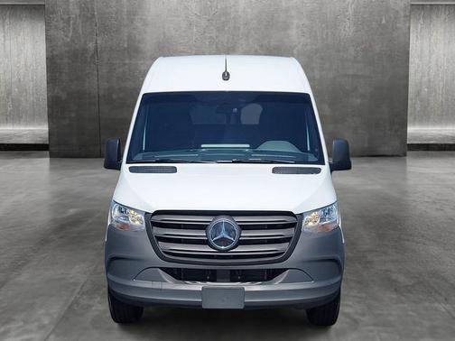 2024 Mercedes-Benz eSprinter 2500 170 WB High Roof Cargo