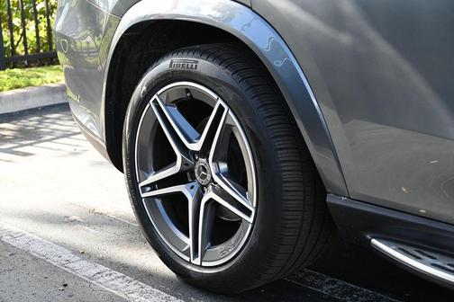 2022 Mercedes-Benz GLS 450 4MATIC