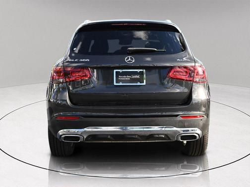 2022 Mercedes-Benz GLC 300 Base 4MATIC