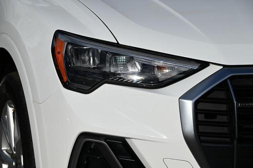 2021 Audi Q3 45 S line Premium