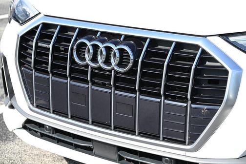 2021 Audi Q3 45 S line Premium