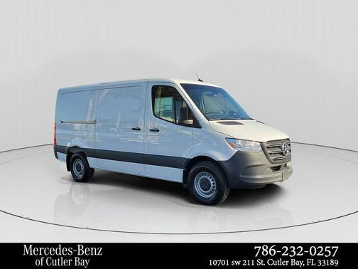 2025 Mercedes-Benz Sprinter 2500 Standard Roof