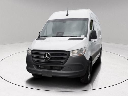 2025 Mercedes-Benz Sprinter 2500 Standard Roof