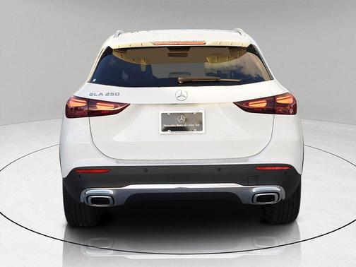 2026 Mercedes-Benz GLA 250 Base