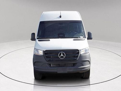 2025 Mercedes-Benz Sprinter 2500 Standard Roof