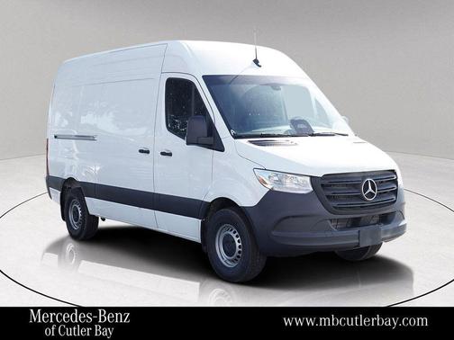 2025 Mercedes-Benz Sprinter 2500 Standard Roof