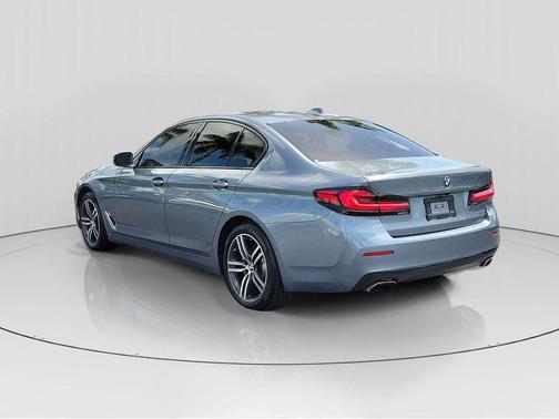 2021 BMW 530 i xDrive