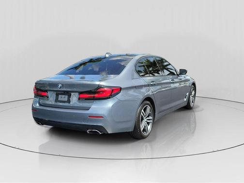 2021 BMW 530 i xDrive