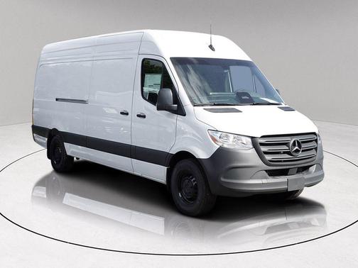 2025 Mercedes-Benz Sprinter 2500 High Roof