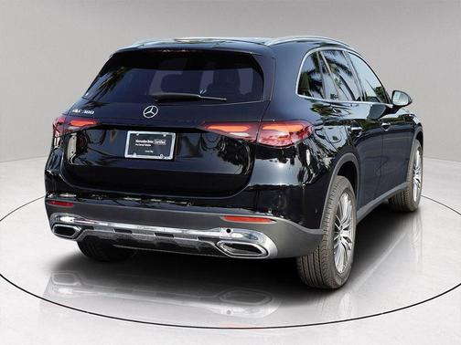 2024 Mercedes-Benz GLC 300 Base