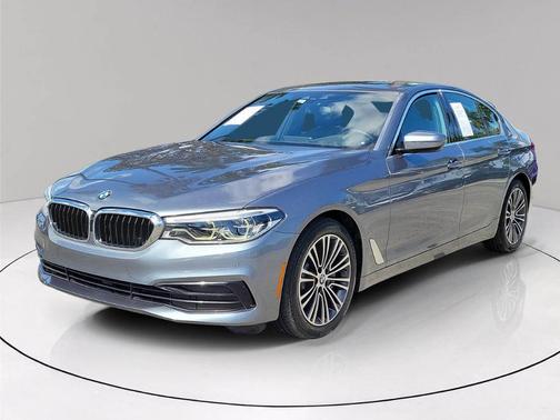 2019 BMW 540 i