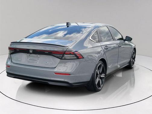 Urban Gray Pearl 2024 Honda Accord Hybrid Sport