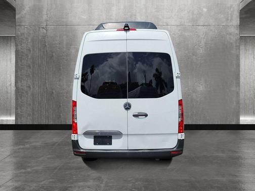 2021 Mercedes-Benz Sprinter 2500 High Roof