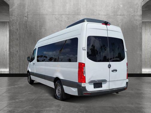 2021 Mercedes-Benz Sprinter 2500 High Roof