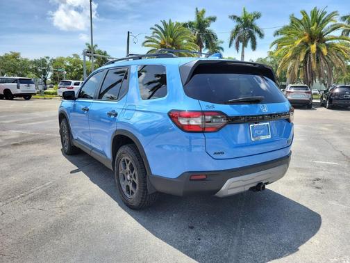 Sky 2024 Honda Pilot TrailSport