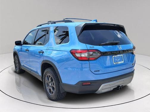Sky 2024 Honda Pilot TrailSport