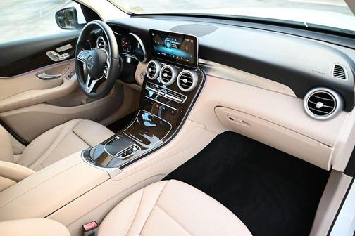 2021 Mercedes-Benz GLC 300 Base