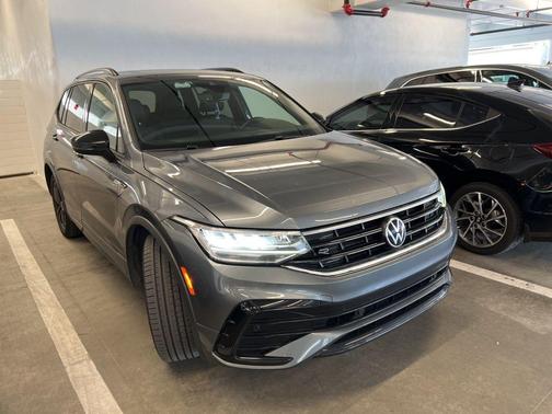 2022 Volkswagen Tiguan 2.0T SE R-Line Black