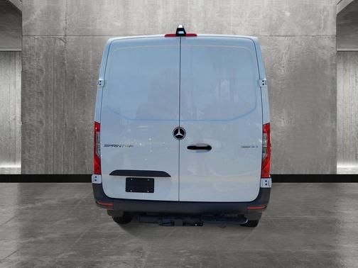 2025 Mercedes-Benz Sprinter 2500 Standard Roof