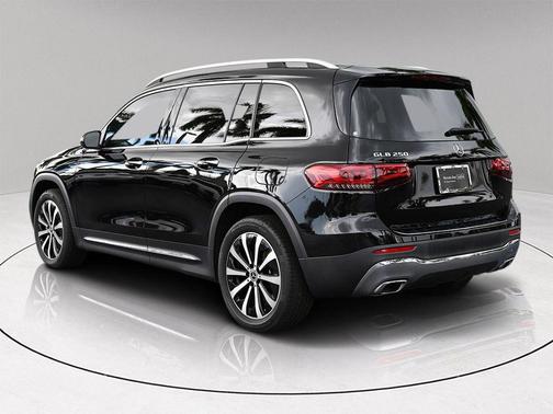 2021 Mercedes-Benz GLB 250 Base