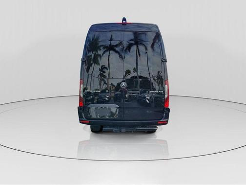 2025 Mercedes-Benz Sprinter 3500XD High Roof