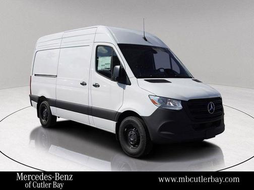 2025 Mercedes-Benz Sprinter 2500 Standard Roof