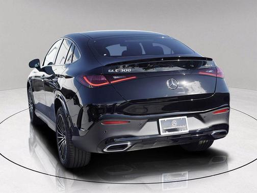 2026 Mercedes-Benz GLC 300 Base 4MATIC