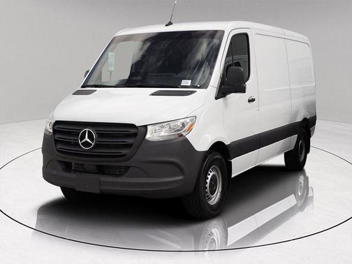 2025 Mercedes-Benz Sprinter 2500 Standard Roof